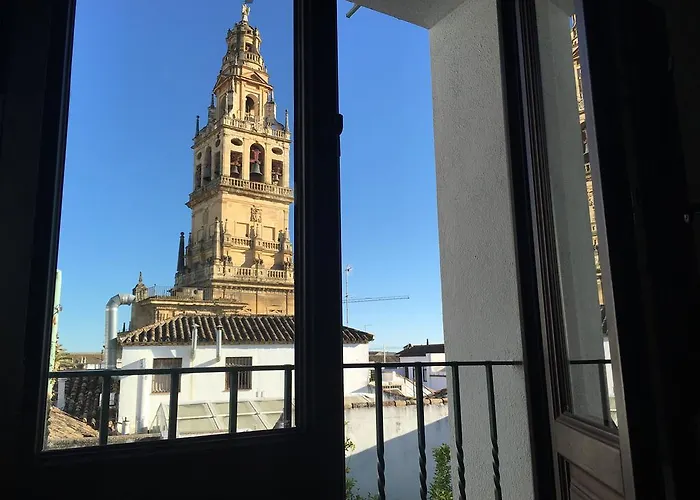 Apartamentos La Hoguera